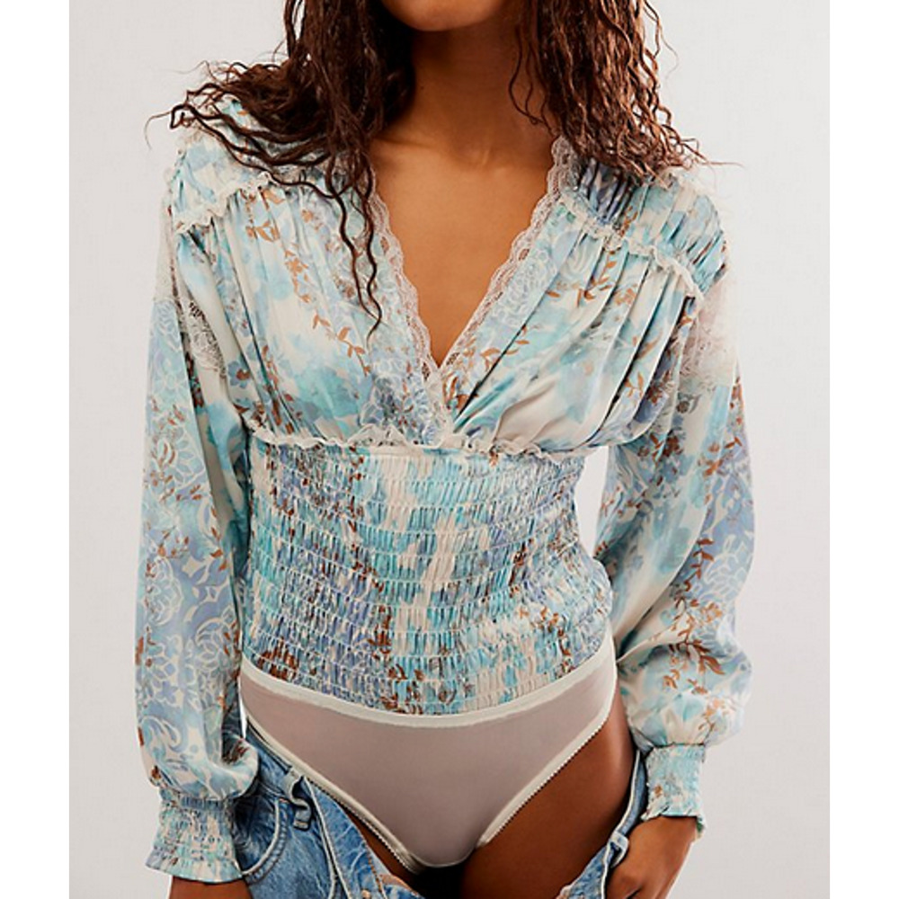 NEW FREE PEOPLE INTIMATELY ICE COMBO WORTH THE WAIT FLORAL LACE BODYSUIT TOP M